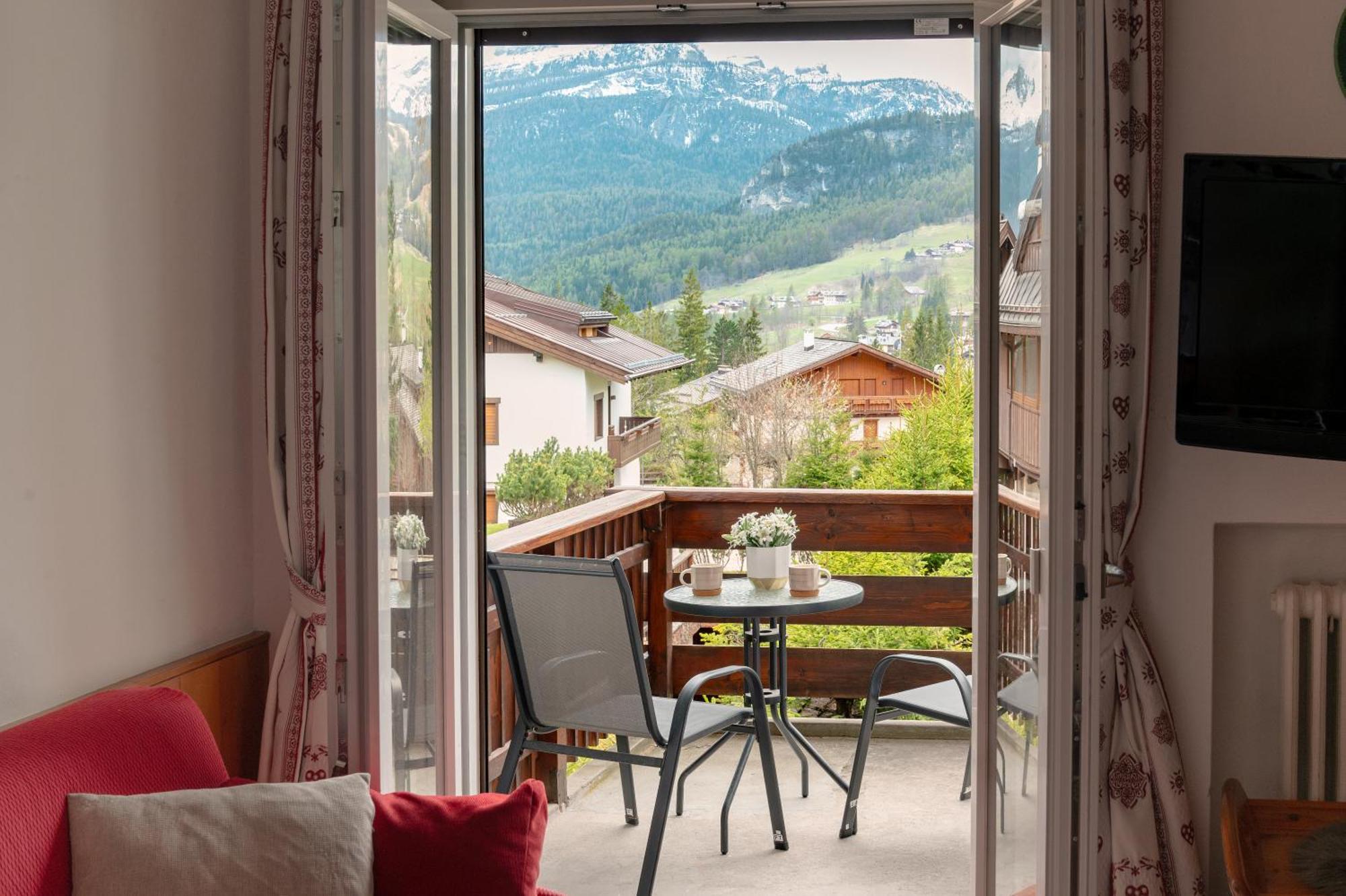 Apartmán Cortina-House Cortina dʼAmpezzo Exteriér fotografie